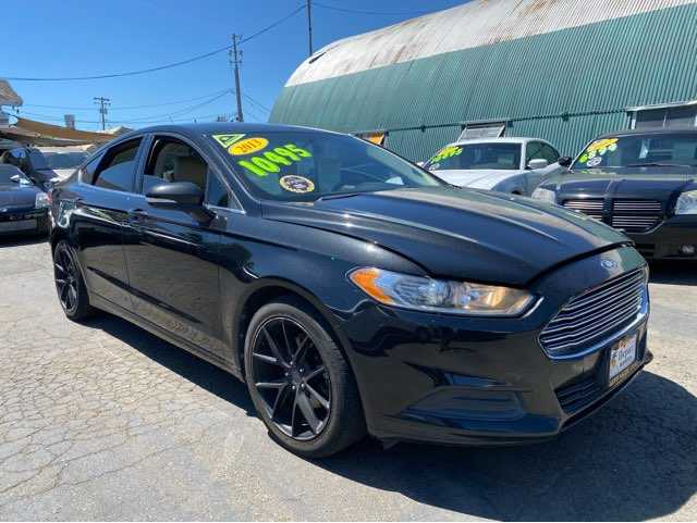 Ford Fusion Image 1