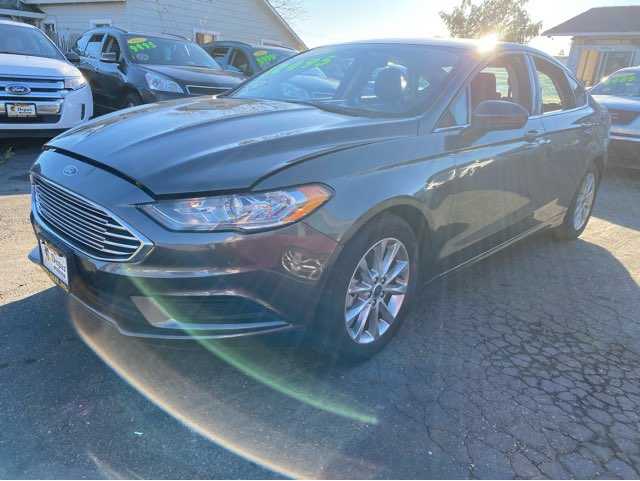 Ford Fusion Image 1