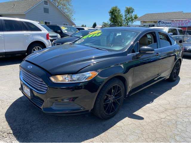 Ford Fusion Image 2