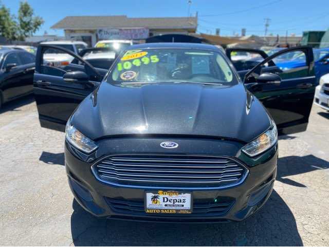 Ford Fusion Image 14